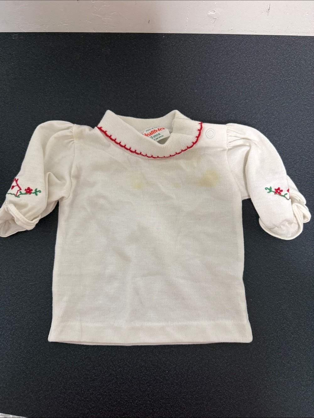 healthtex Cream Long Sleeve Top with Red Trim and Green Floral Accents 80’s